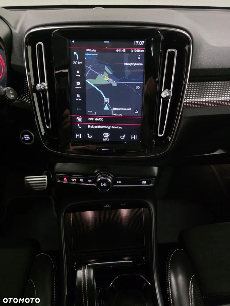 Volvo XC 40 D3 R-Design - 9