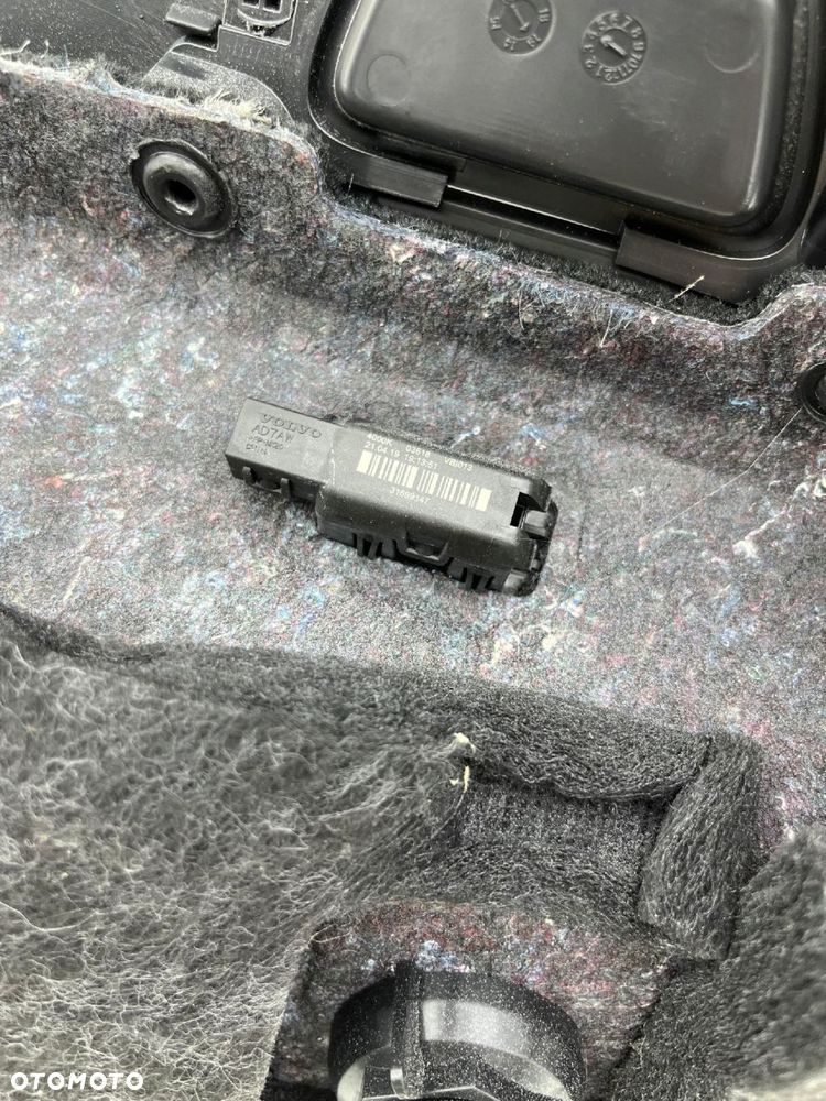 VOLVO V90 BOCZEK TAPICERKA BAGAŻNIKA PRAWY TYŁ 31426175 - 13