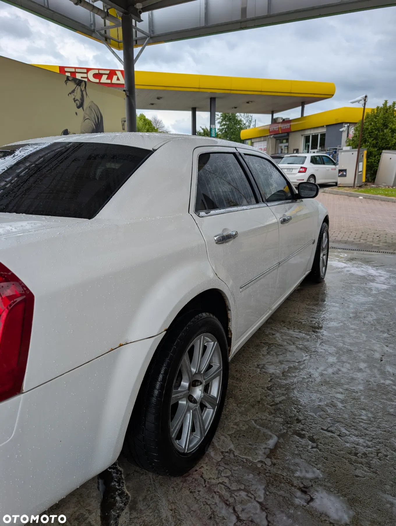 Chrysler 300C 5.7 V8 Hemi AWD - 9