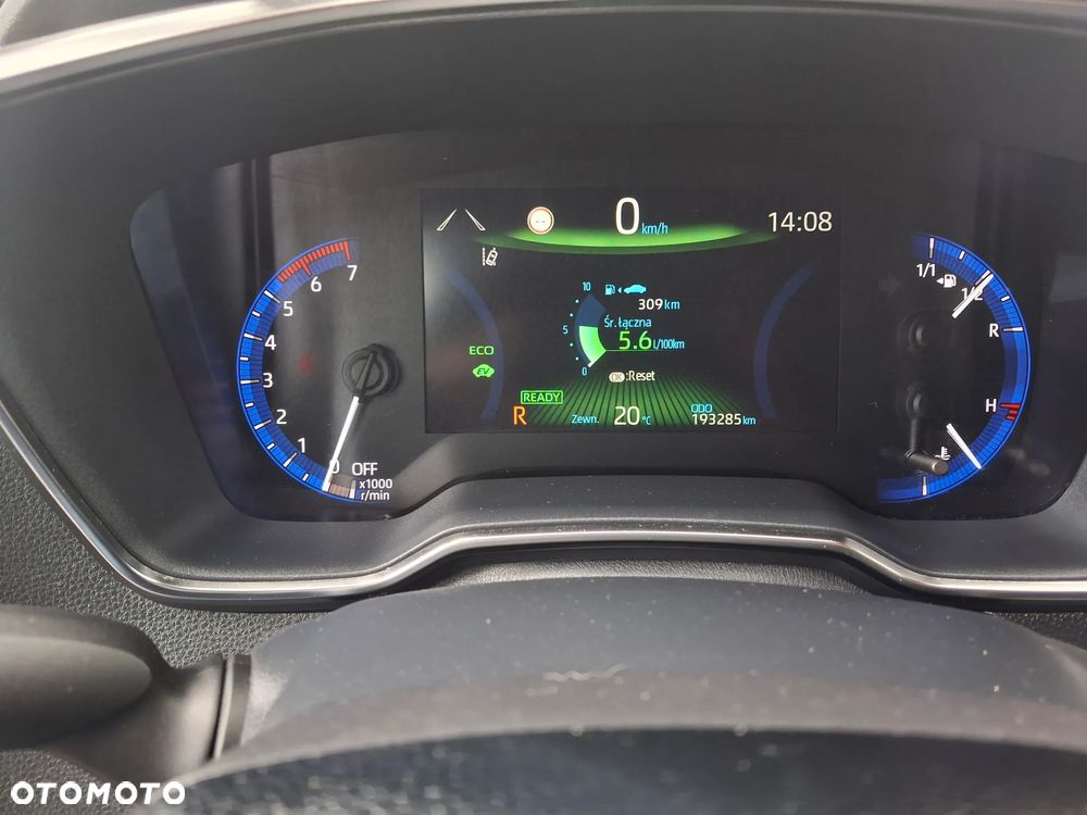 Toyota Corolla 1.8 Hybrid Executive - 10