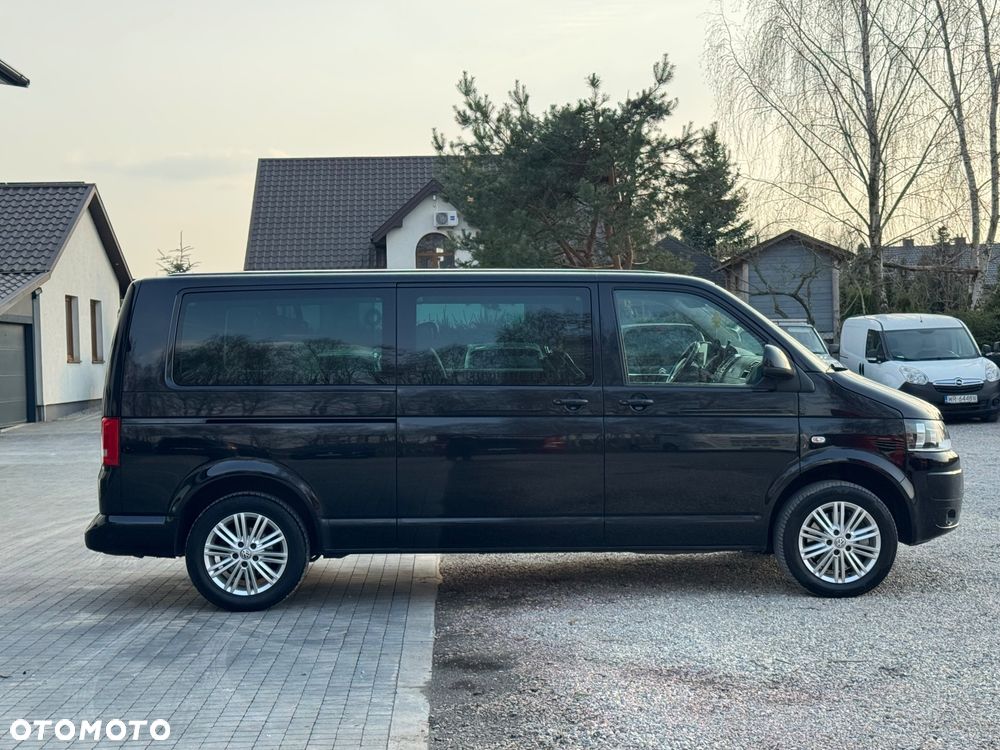 Volkswagen Caravelle - 5