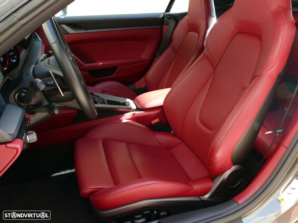Porsche 911 (992) Carrera S PDK - 34