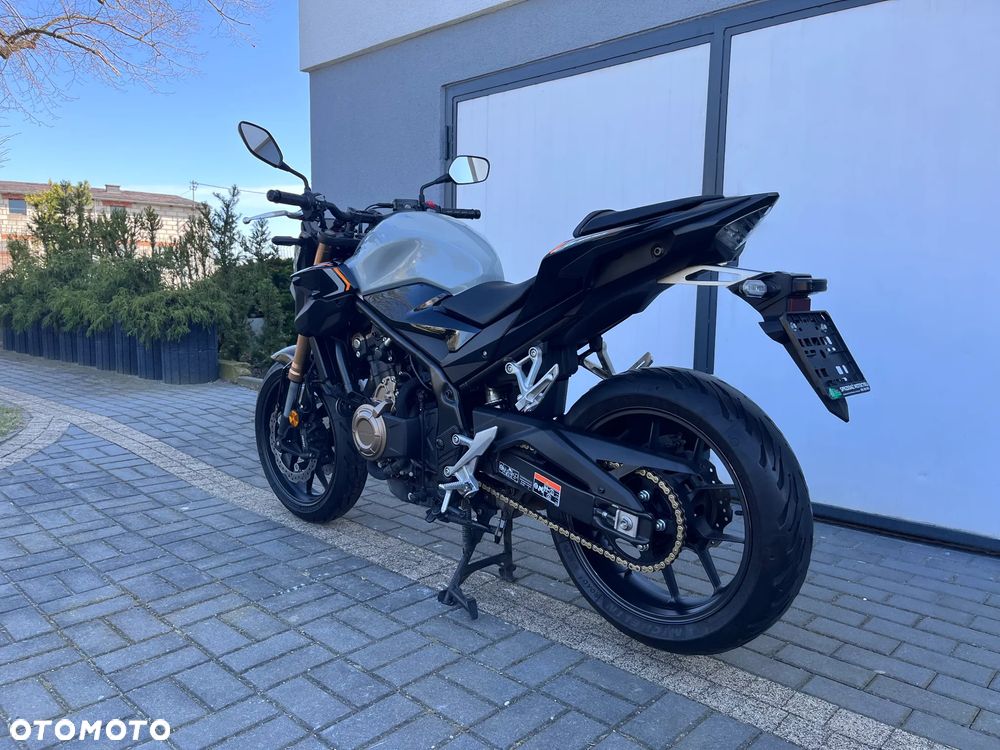Honda CB - 8