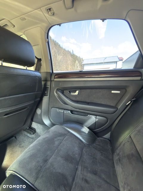 Audi A8 4.2 TDI L Quattro - 14