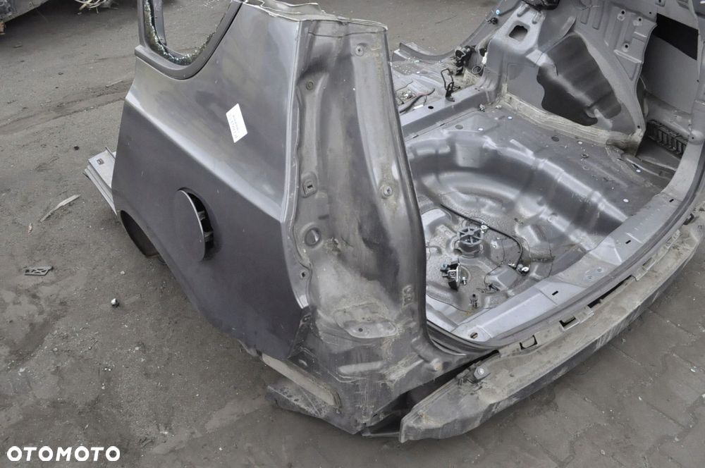 HYUNDAI I30 I CAŁY TYŁ DUPA KOMBI - 10