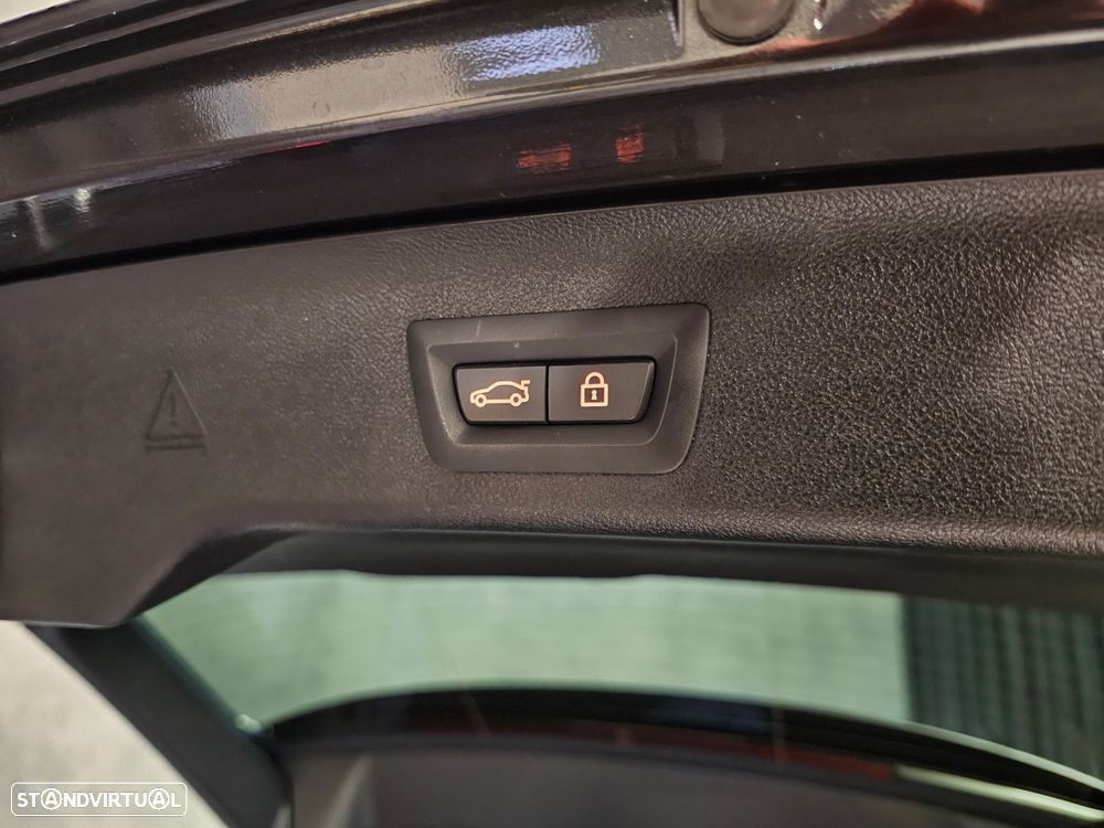 BMW 530 e Pack Desportivo M - 25