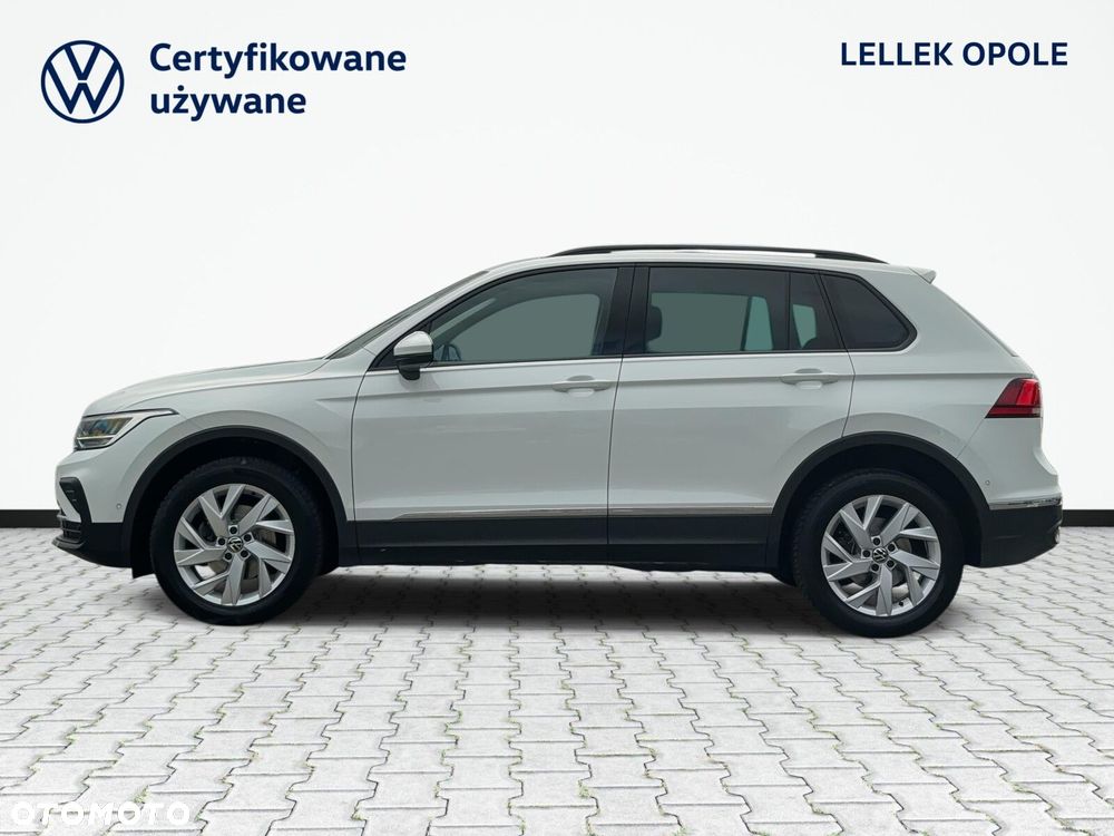 Volkswagen Tiguan - 10