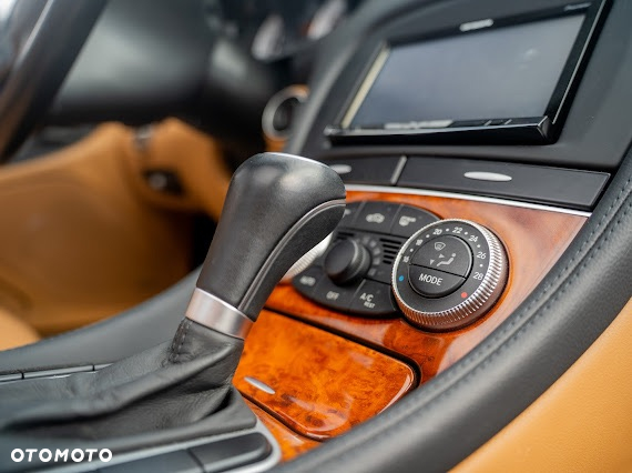 Mercedes-Benz SL - 9
