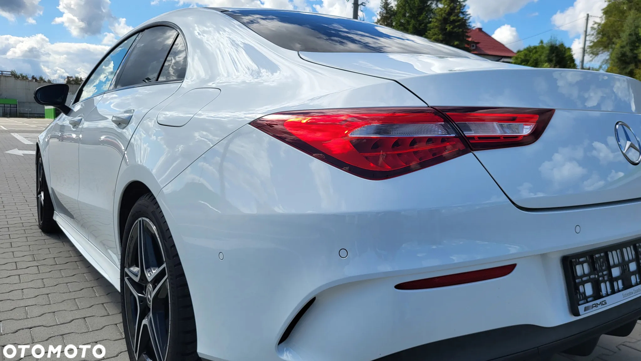 Mercedes-Benz CLA 200 AMG Line - 2