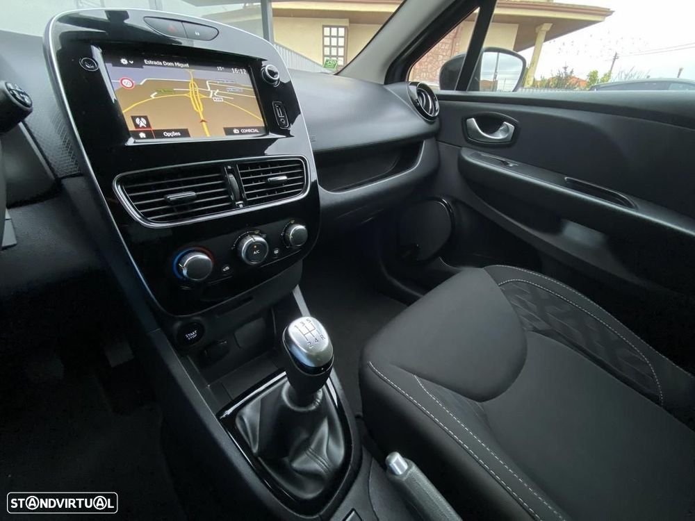Renault Clio 0.9 TCe Limited Bi-Fuel - 6
