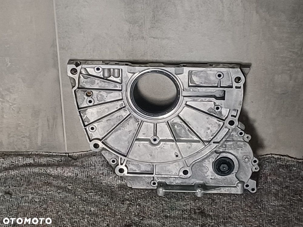 NR 63 Obudowa osłona rozrządu BMW 7 F01 3.0 781299603 - 4