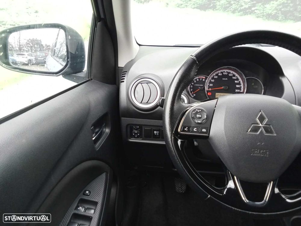 Mitsubishi Space Star 1.2 Intense - 14