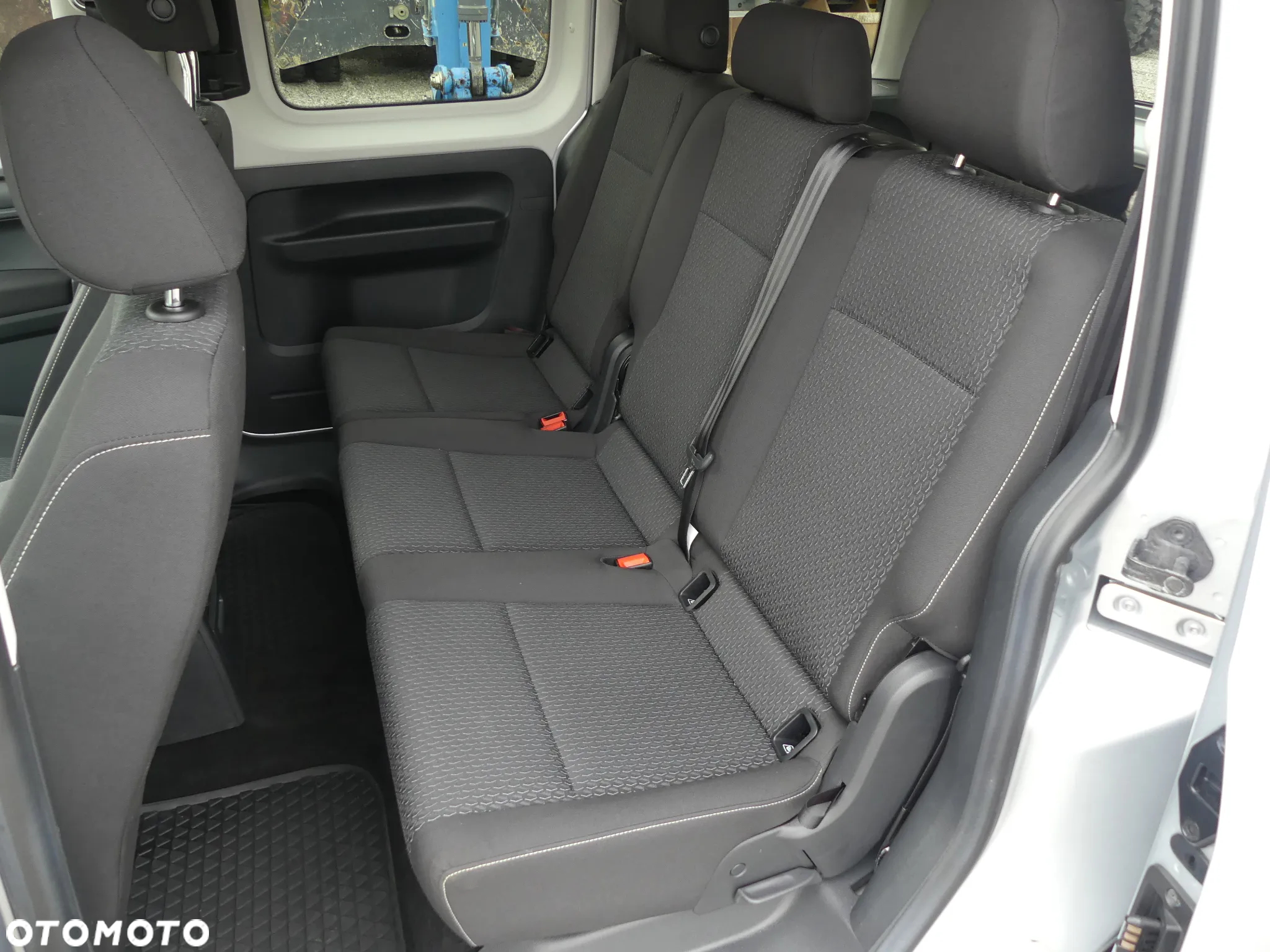 Volkswagen Caddy 2.0 TDI Highline DSG - 19