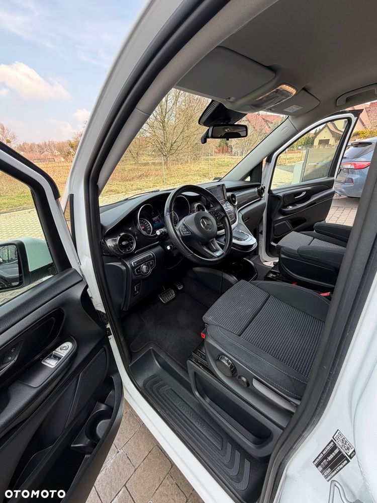 Mercedes-Benz Klasa V 220 d 4-Matic 9G-Tronic (d³ugi) - 11