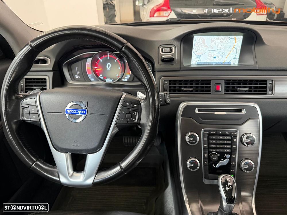 Volvo XC 70 2.0 D4 Summum Geartronic - 4