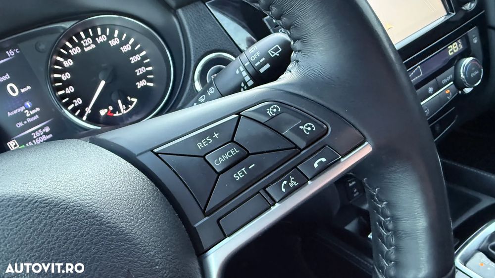 Nissan X-Trail 1.6L dCI Start/Stop XTRONIC Tekna - 17