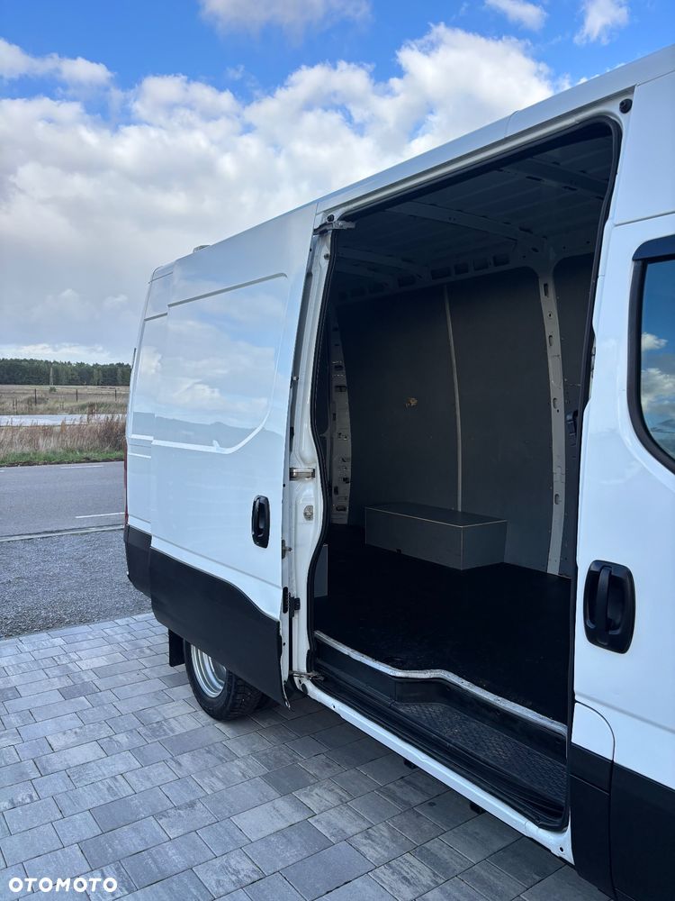 Iveco 35c18 - 13