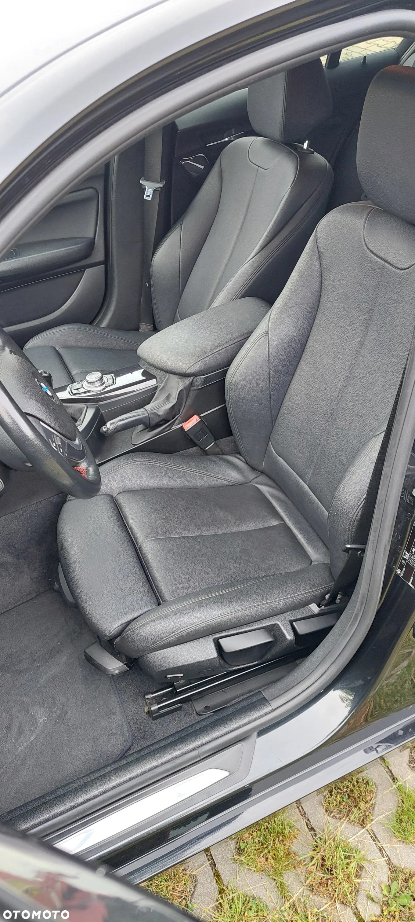 BMW Seria 1 116d EfficientDynamics Sport Line - 24