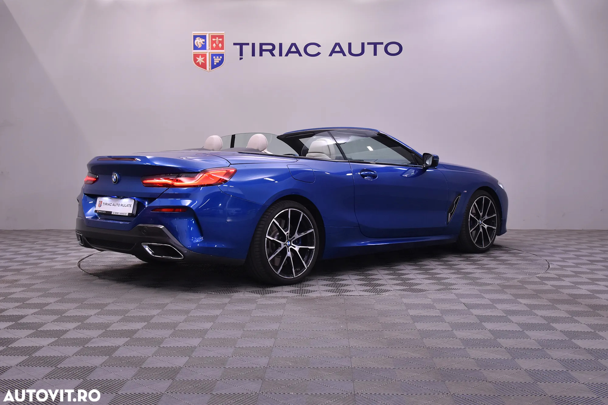 BMW Seria 8 840i xDrive - 13