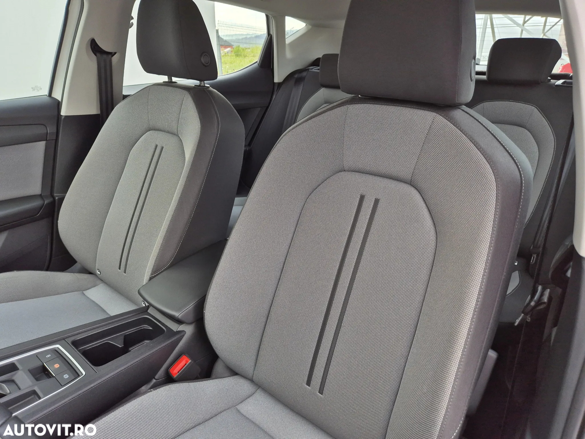 Seat Leon ST 1.0 ETSI mHEV DSG7 Style - 10