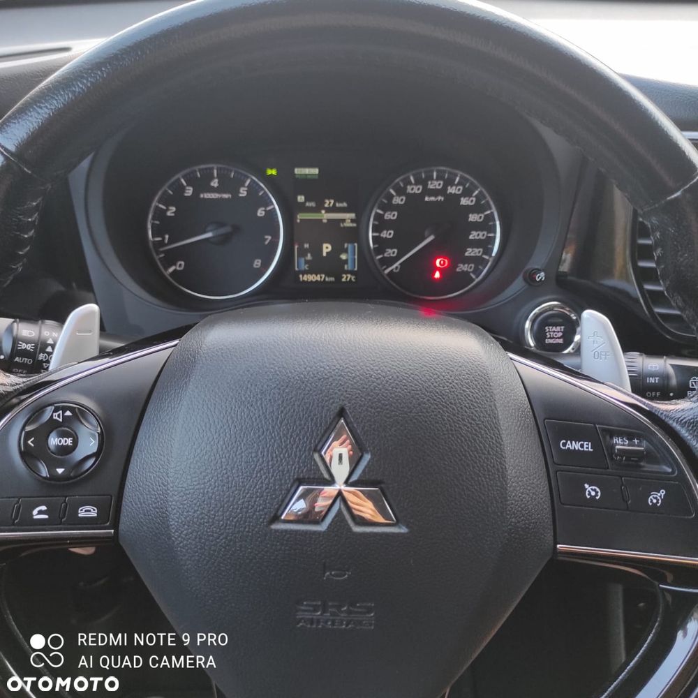 Mitsubishi Outlander 2.0 Intense + 4WD CVT - 13