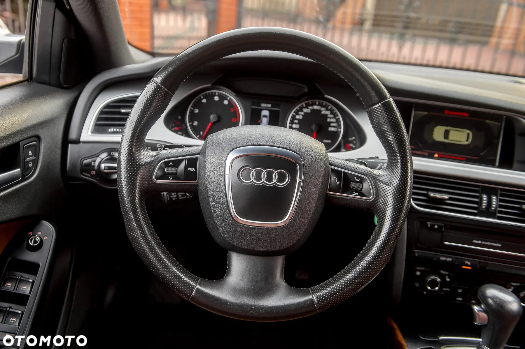 Audi A4 Avant 2.0 TFSI quattro S tronic Ambiente - 22