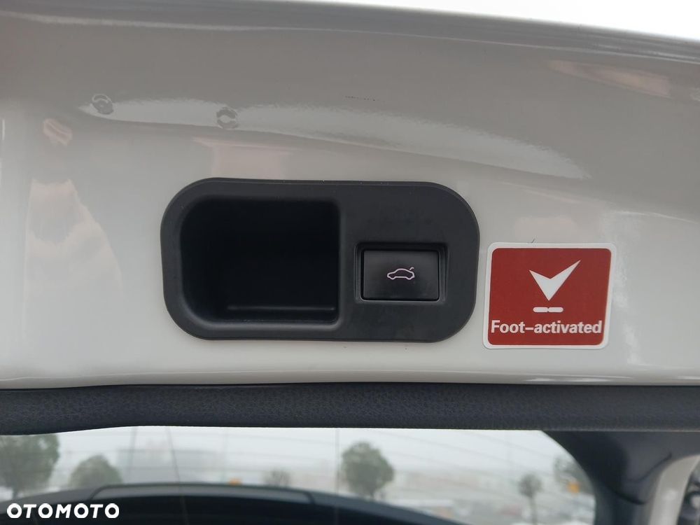 Toyota C-HR 2.0 Hybrid GR Sport - 14