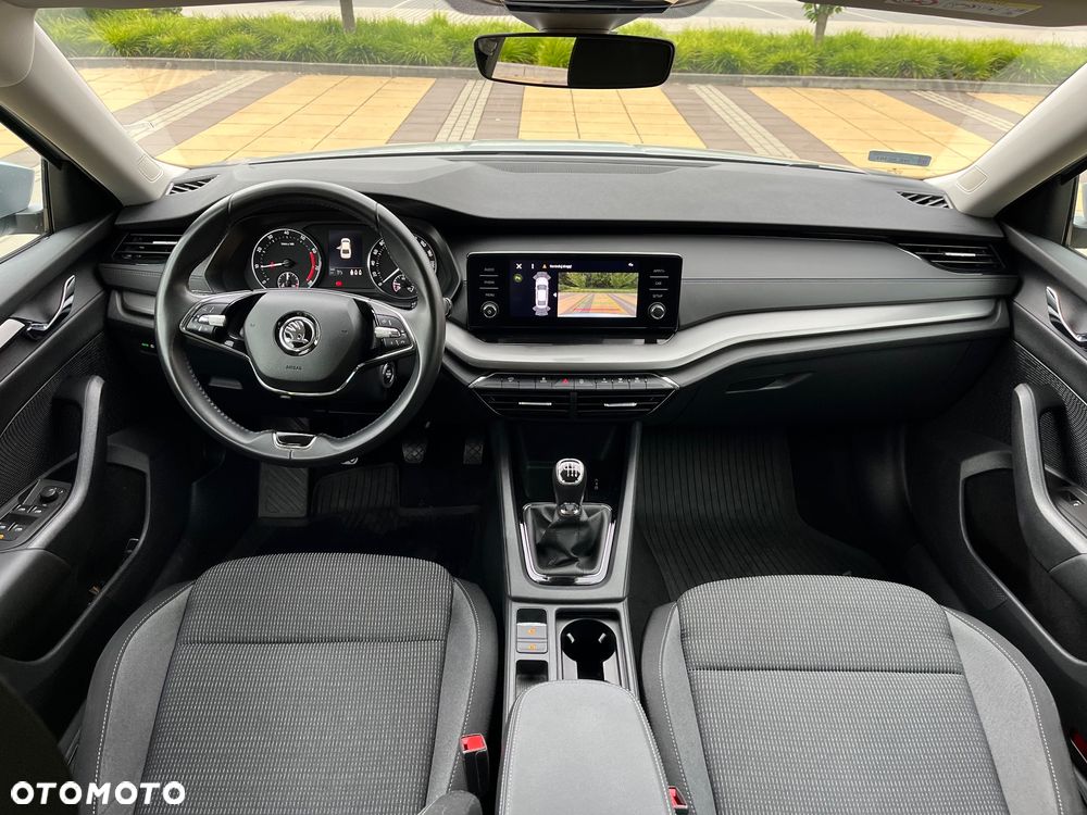 Skoda Octavia 1.5 TSI ACT Ambition - 9