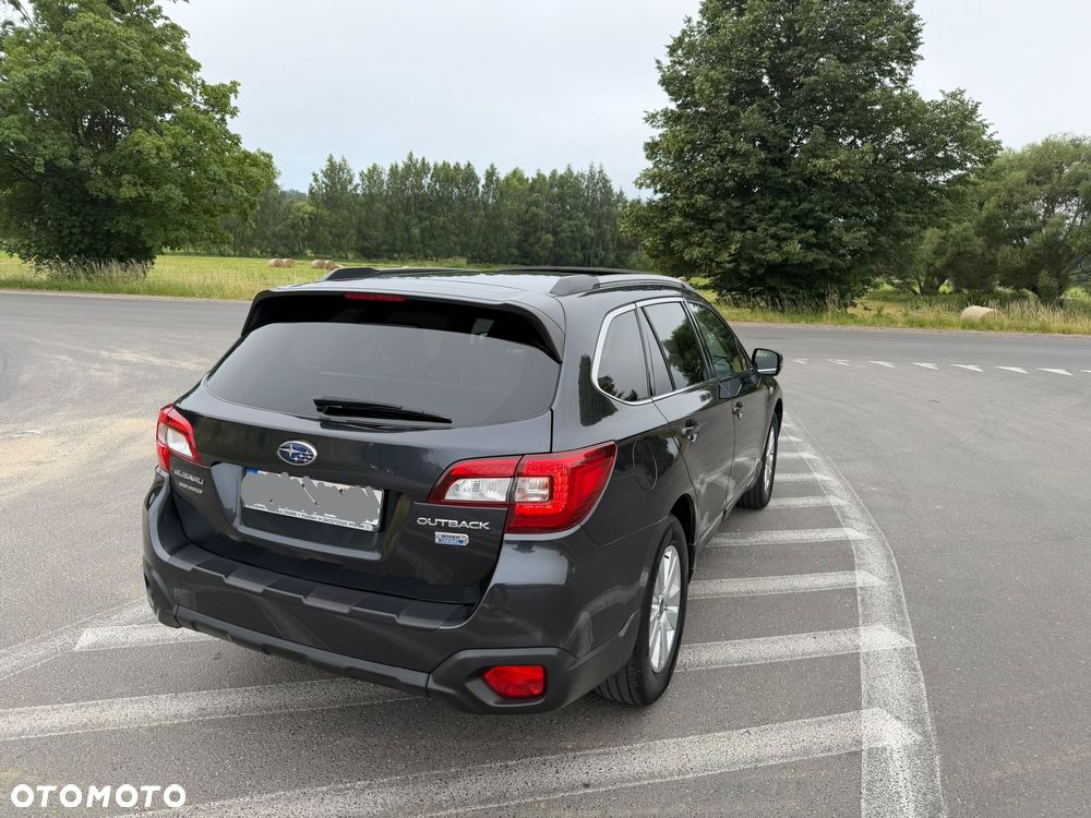 Subaru Outback 2.0D Active Lineartronic - 4