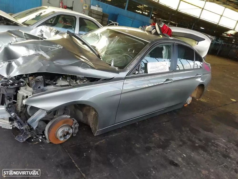 LUZ INTERIOR BMW 3 2016 -43921949805 - 4