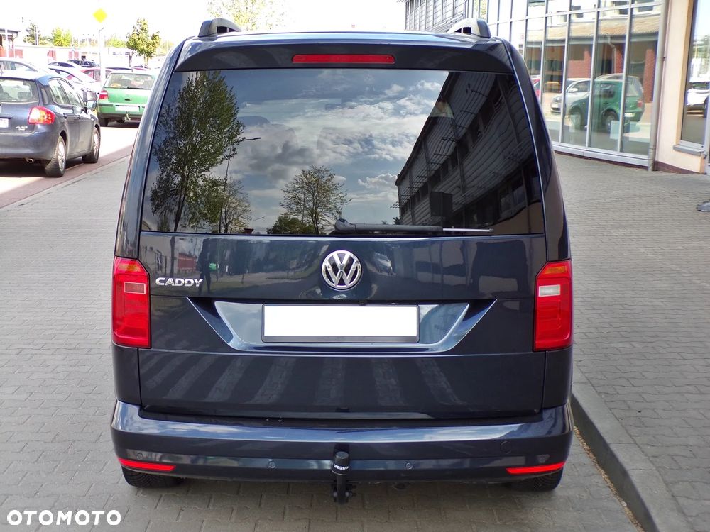 Volkswagen Caddy Maxi 2.0 TDI Comfortline DSG - 9