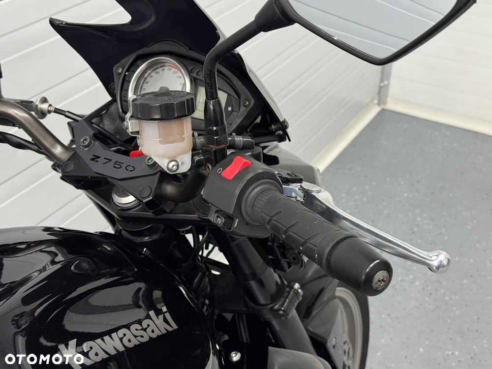 Kawasaki Z - 15