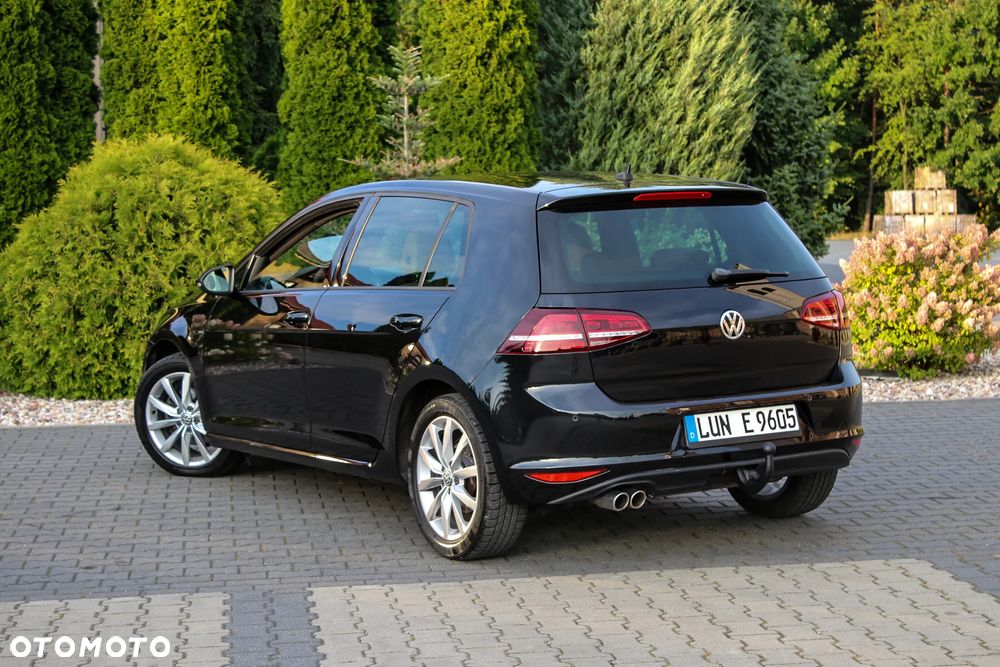 Volkswagen Golf 2.0 TDI BlueMotion Technology Highline - 12