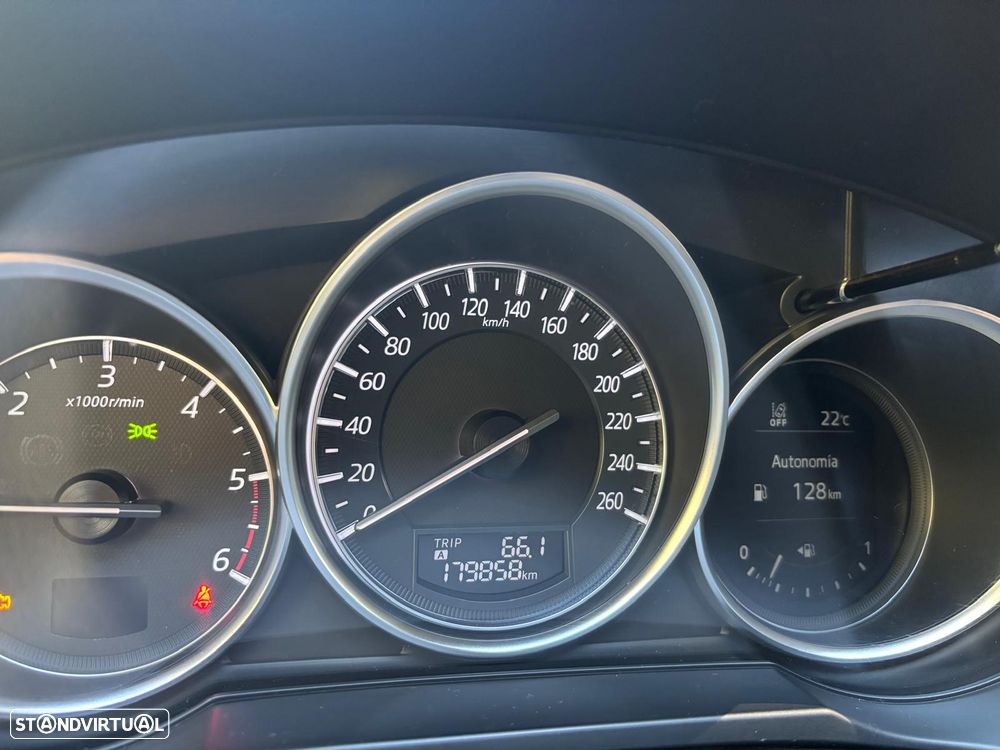Mazda 6 M6 2.2 SKY-D Excellence P.Leather White+Cruise Pack+TAE+Navi - 37