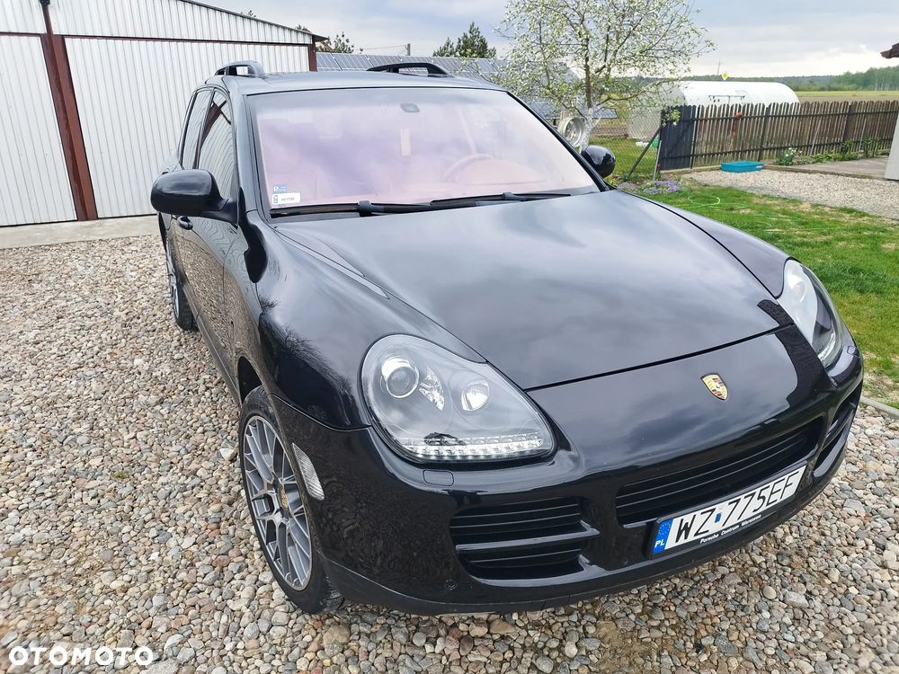 Porsche Cayenne - 18