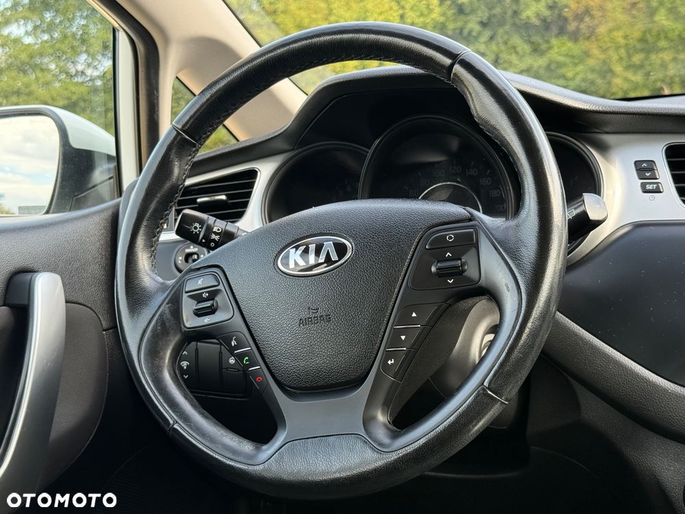 Kia Ceed 1.4 CVVT - 16