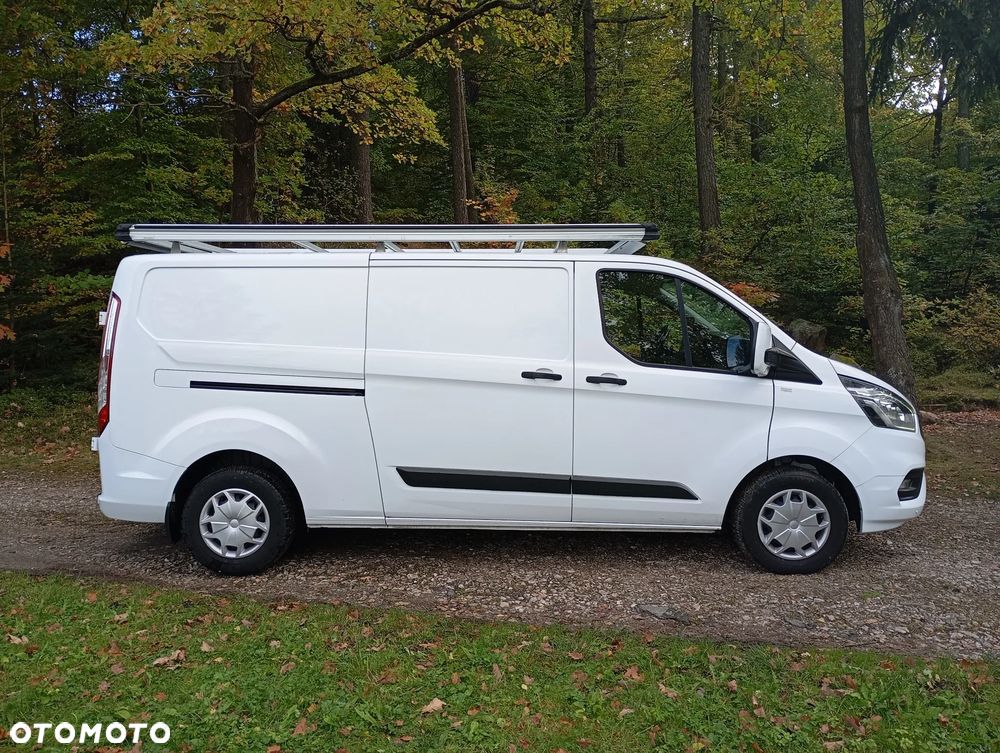 Ford TRANSIT CUSTOM L2H1 - 23