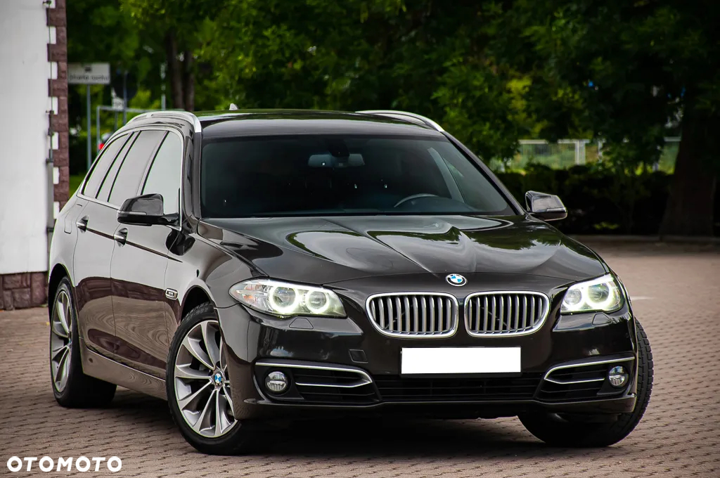 BMW Seria 5 518d Touring Luxury Line - 9