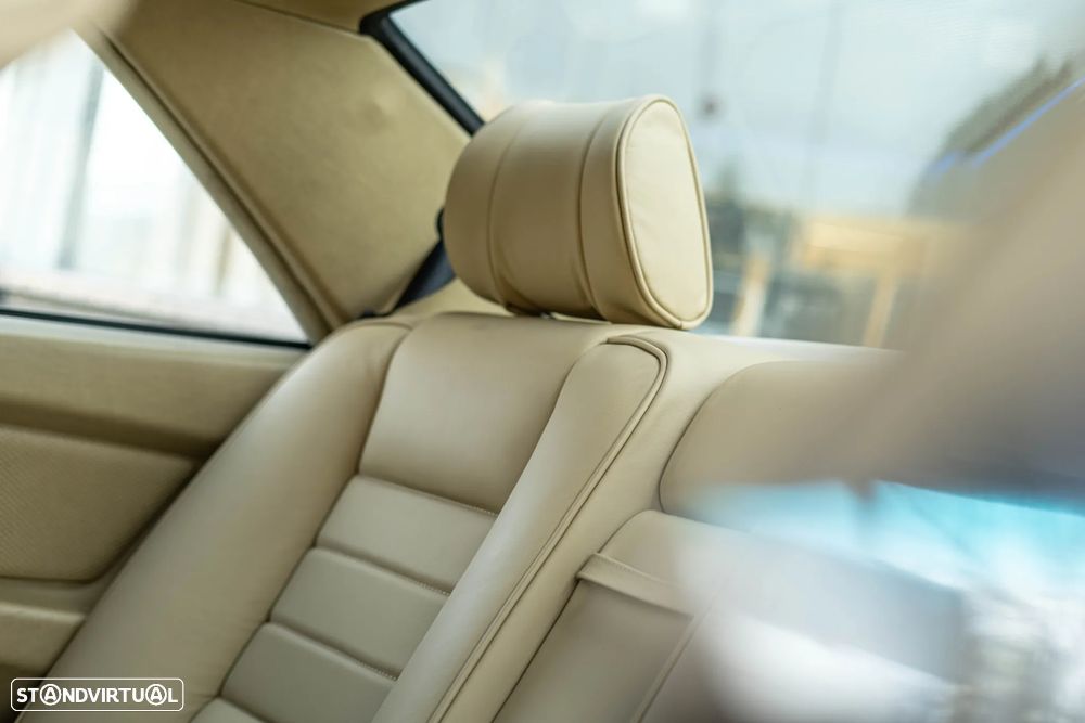 Mercedes-Benz W126 (1979-1992) 500 SEC - 22