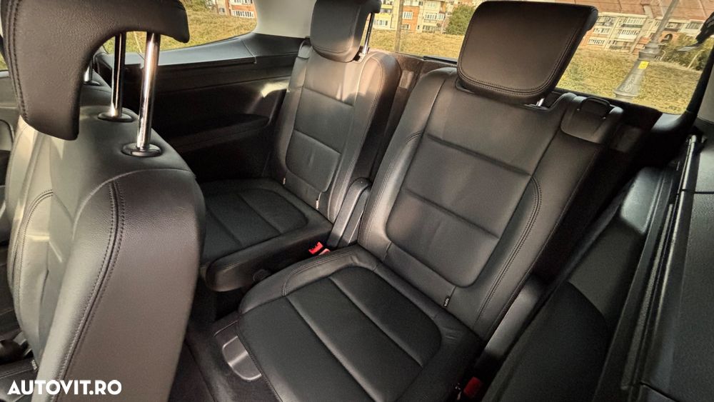 Volkswagen Sharan 2.0 TDI DSG 4MOTION (BlueMotion Technology) Highline - 19
