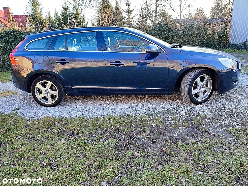 Volvo V60 DRIVe - 15
