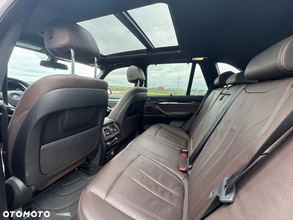 BMW X5 xDrive35i - 14