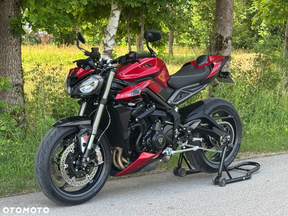 Triumph Street Triple - 3