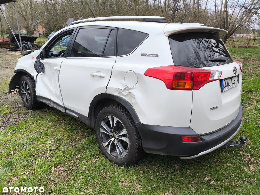 Toyota RAV4 2.0 D-4D Prestige - 5