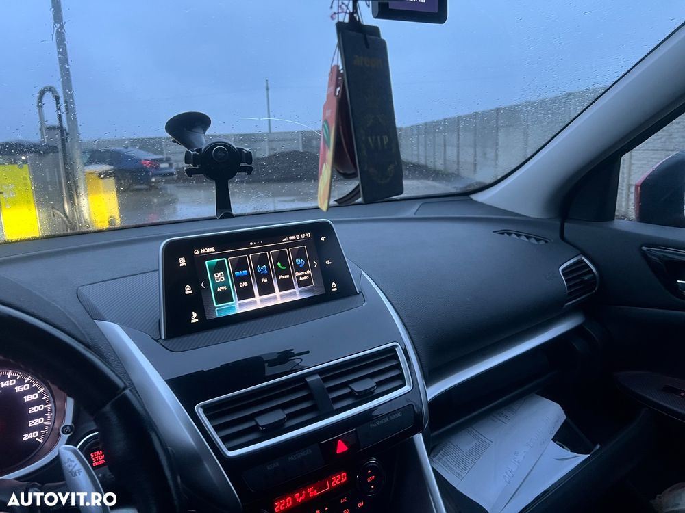 Mitsubishi Eclipse-Cross 1.5-litre 16-valve DOHC MIVEC 4X4 Instyle+ Aut. - 5