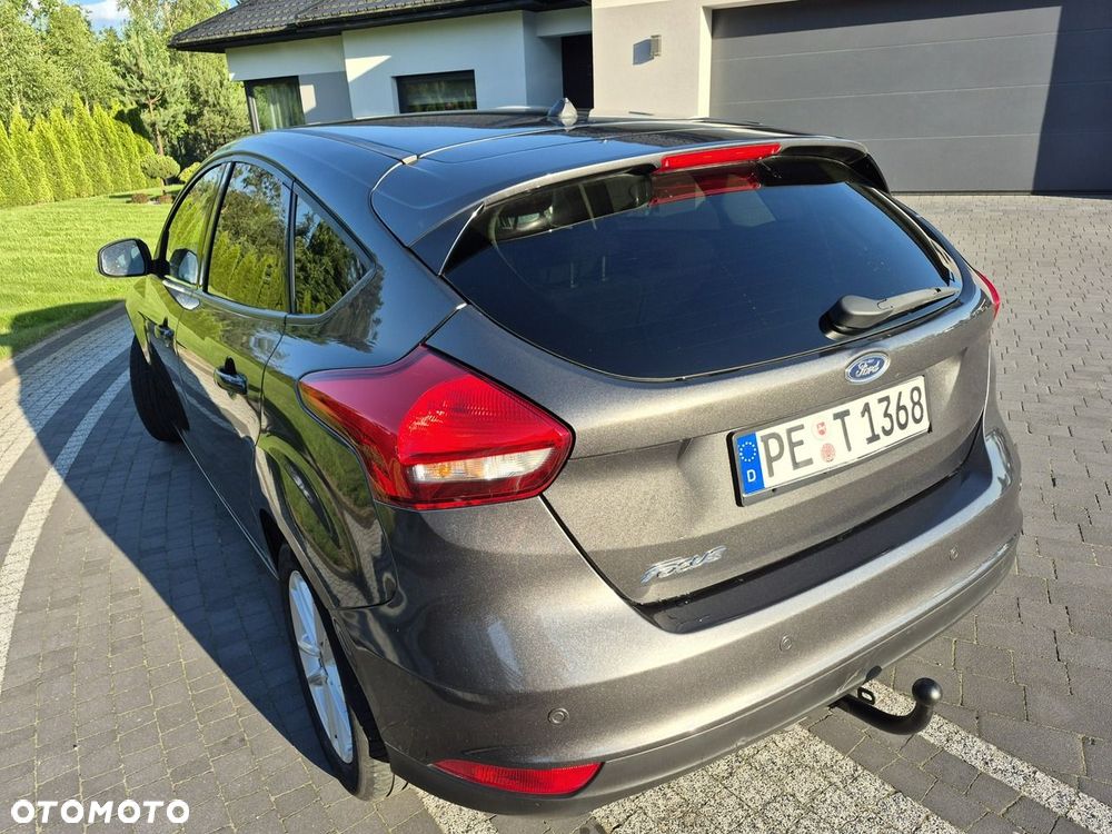 Ford Focus - 11