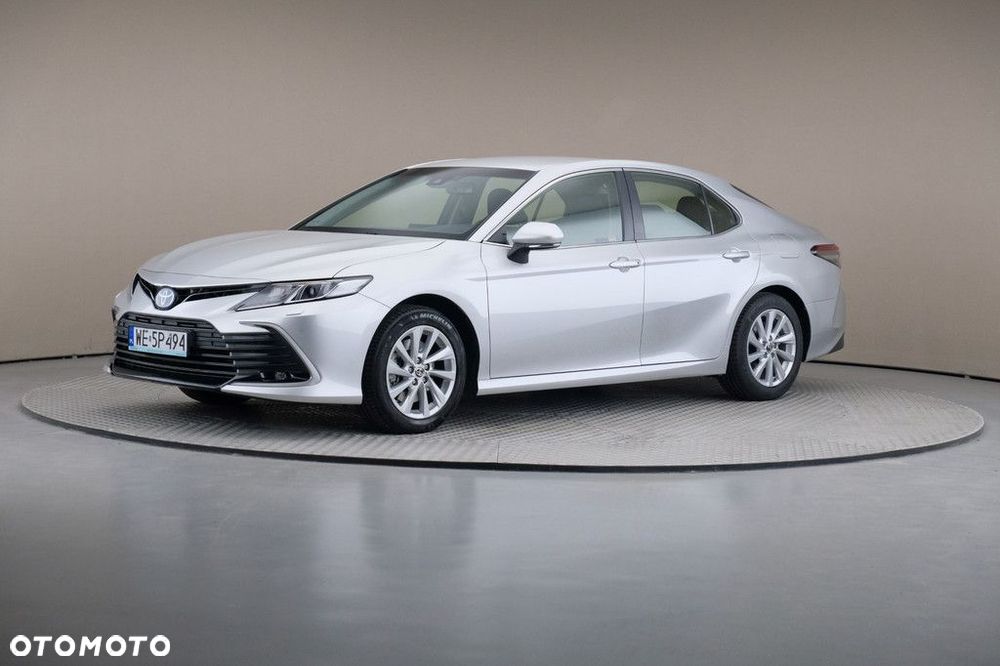 Toyota Camry 2.5 Hybrid Comfort CVT - 1
