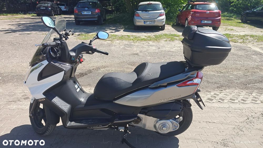 Kymco Downtown - 10