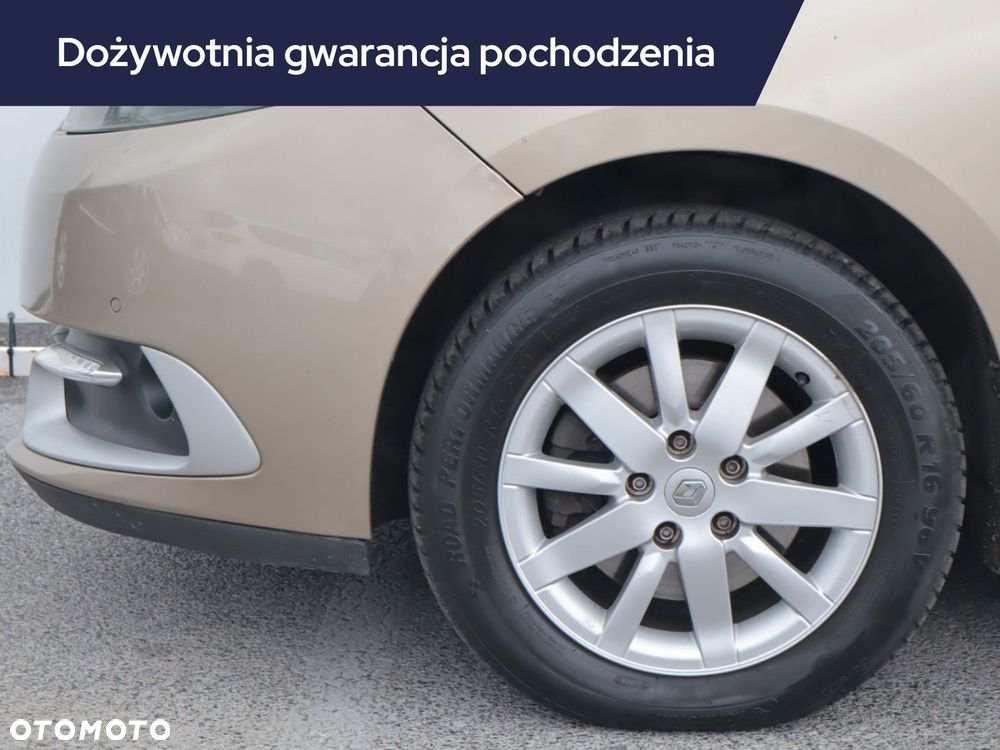 Renault Grand Scenic - 17