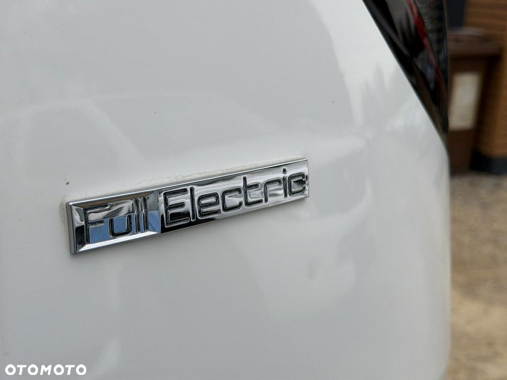 Peugeot iOn High Line - 10